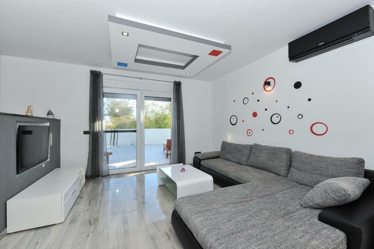 Villa Lily Zadarvillas Привлака Екстериор снимка