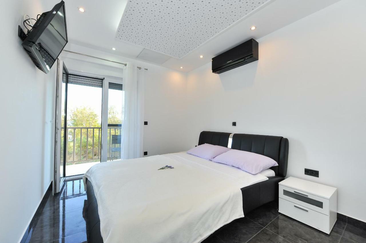Villa Lily Zadarvillas Привлака Екстериор снимка